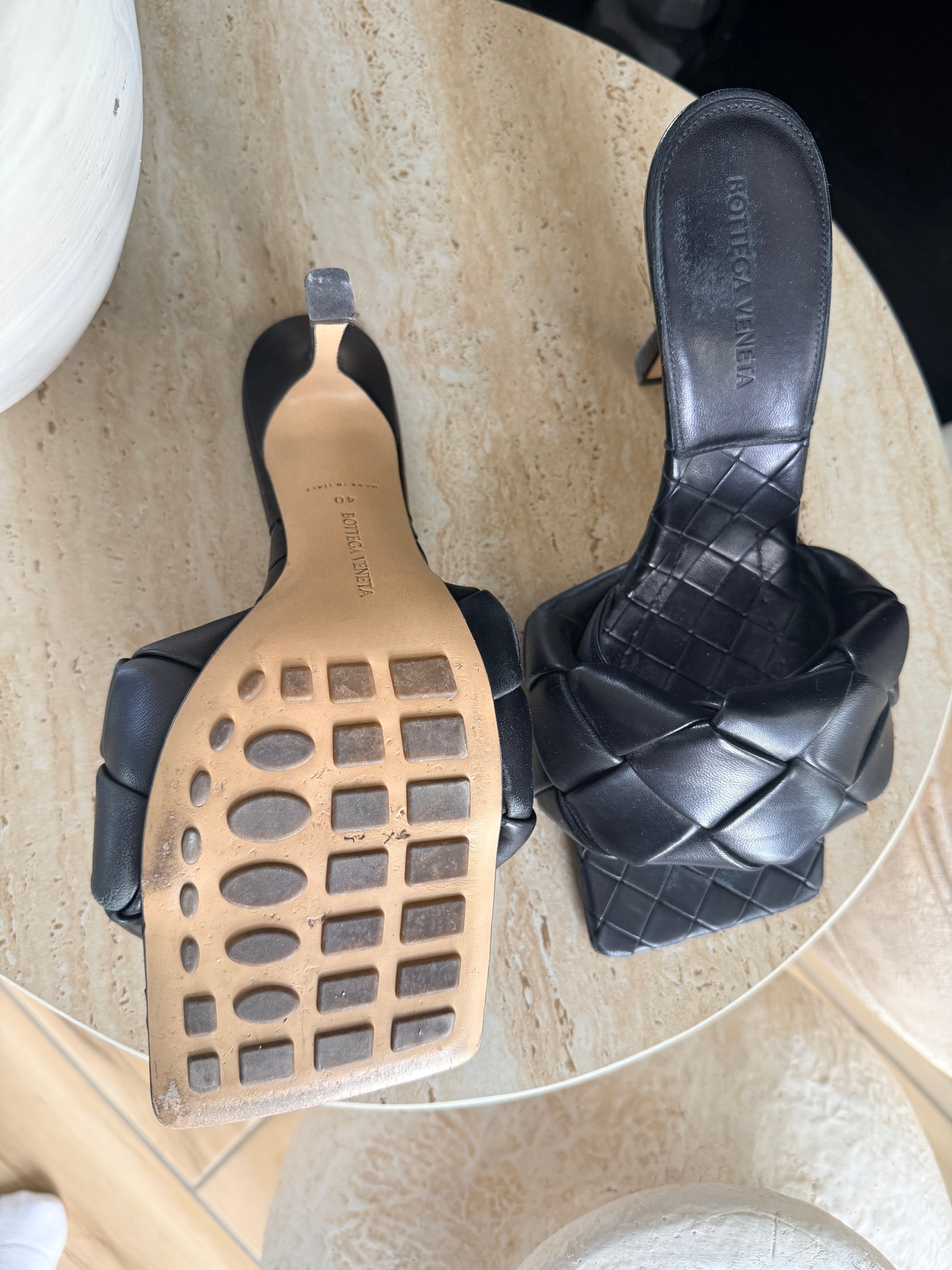 BOTTEGA VENETA Lido intrecciato leather mules